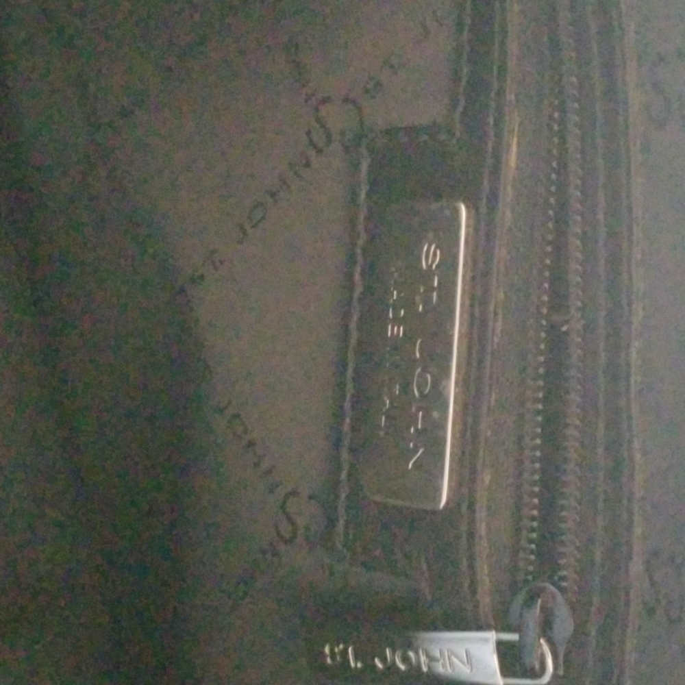 St.John knits Black  Italian leather purse - Picture 6 of 8